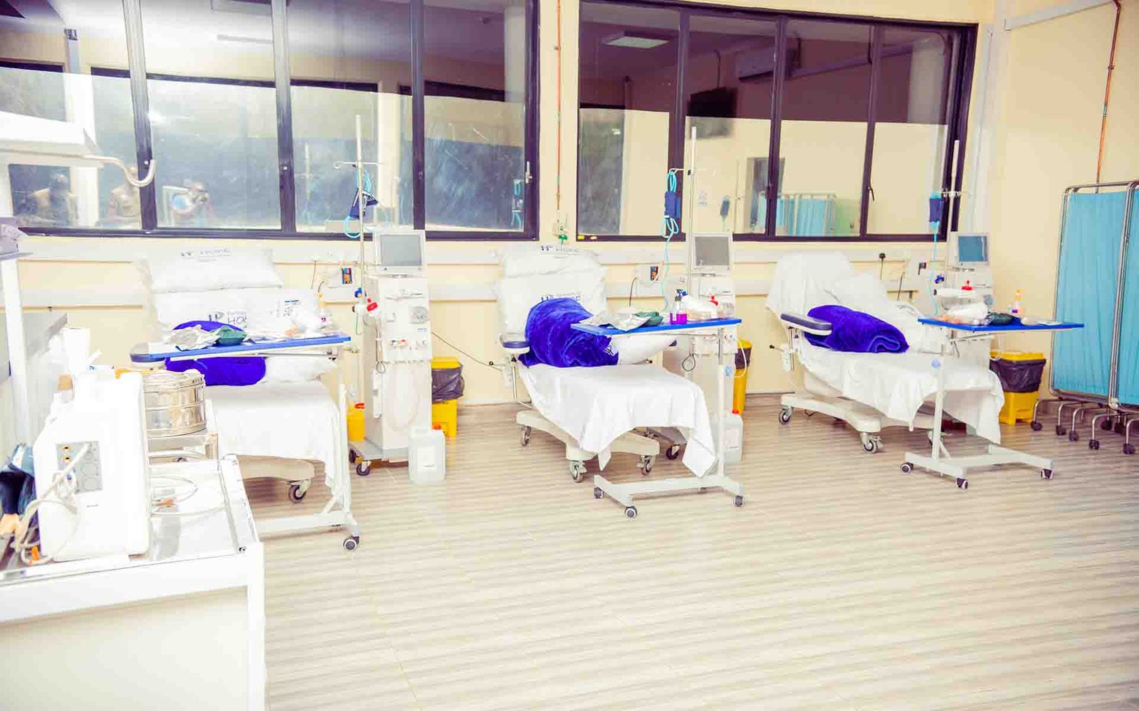 https://test.pihmalawi.com/DIALYSIS UNIT